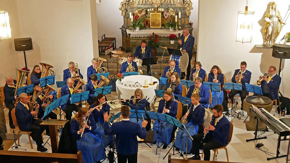 Read more about the article Kirchenkonzert im Advent in Rieden
